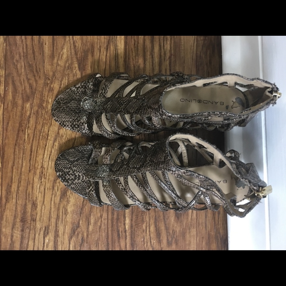Bandolino snake sandals
